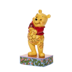 Beloved Bear (Winnie the Pooh Personality Pose Fig 12cm