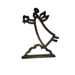 Angel Holding Heart 17 cm