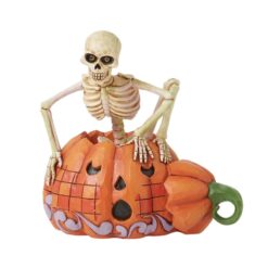 Scared to the Bone (Skeleton in Pumpkin) 17,5 cm