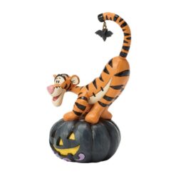 Alternative view of Bat-tastic Fun (Tigger on Jack-O-Lantern wth Bat Figurine) 14,5 cm