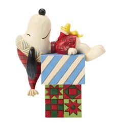 Snoopy & Woodstock on Stacked Gifts 10 cm